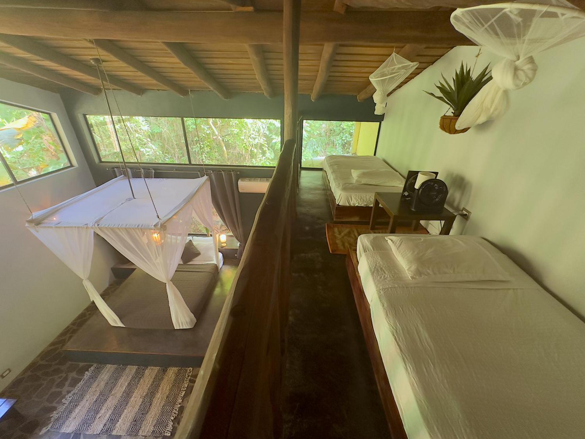 Hotel Canaima Chill House