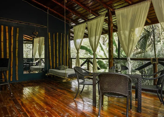 Canaima Chill House