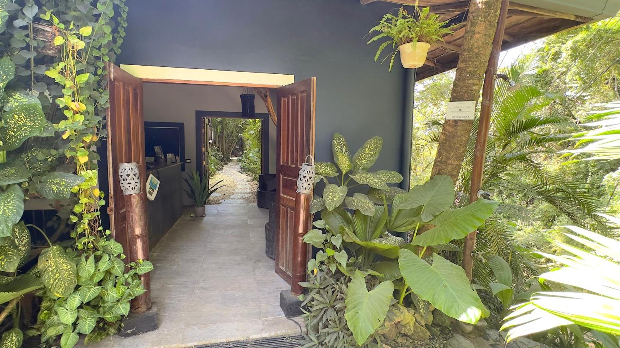 Hotel Canaima Chill House